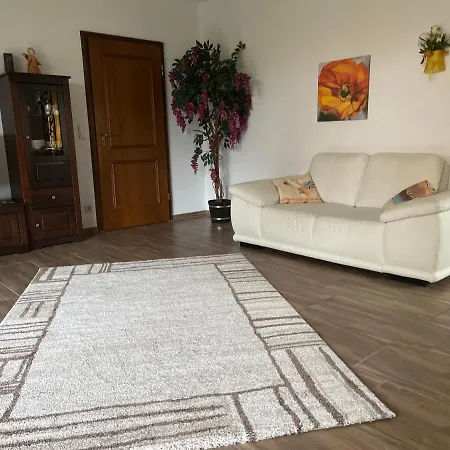 Fewo Apartment *